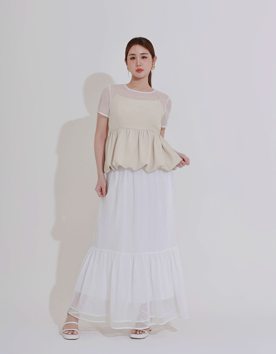 Adjustable Strap Gathered Bubble Peplum Cami Top