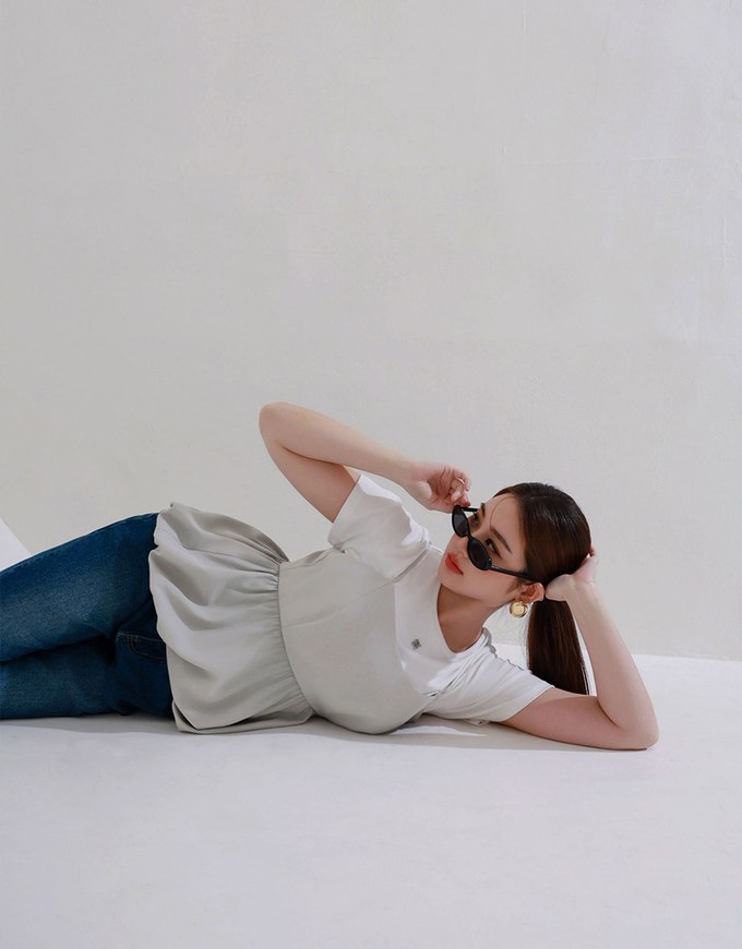 Adjustable Strap Gathered Bubble Peplum Cami Top
