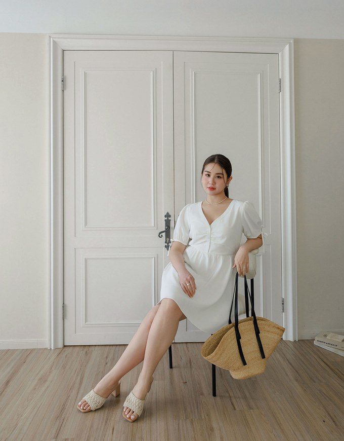 Ruched V Neck Puff Sleeve Flare Mini Dress