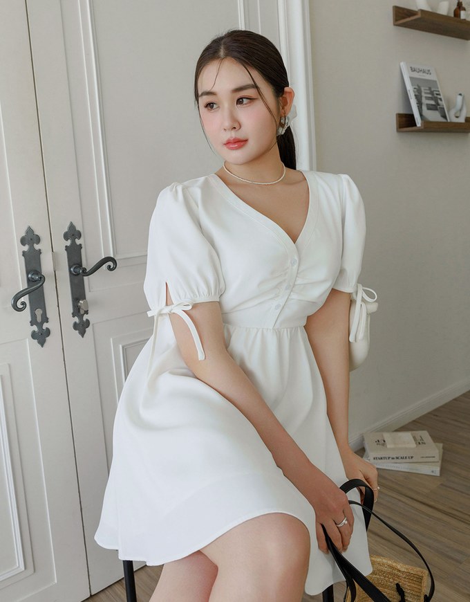Ruched V Neck Puff Sleeve Flare Mini Dress