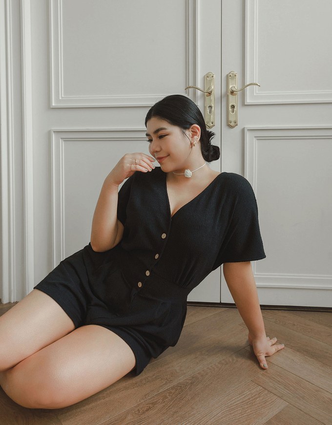 Soft Crinkle Textured V Neck Buttoned Front Jumpsuit