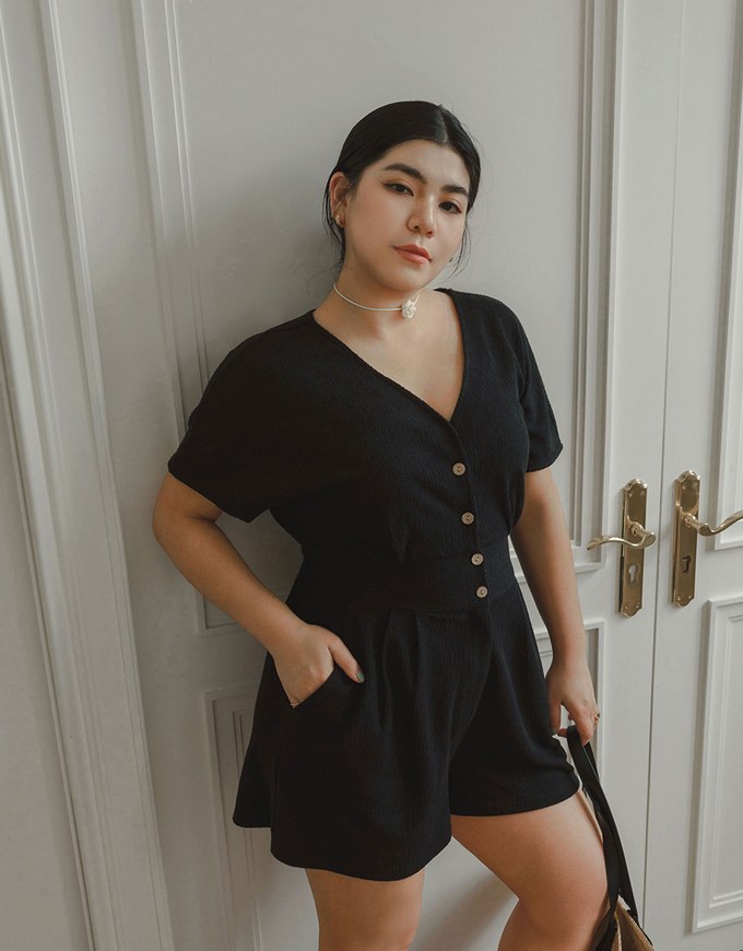 Soft Crinkle Textured V Neck Buttoned Front Jumpsuit