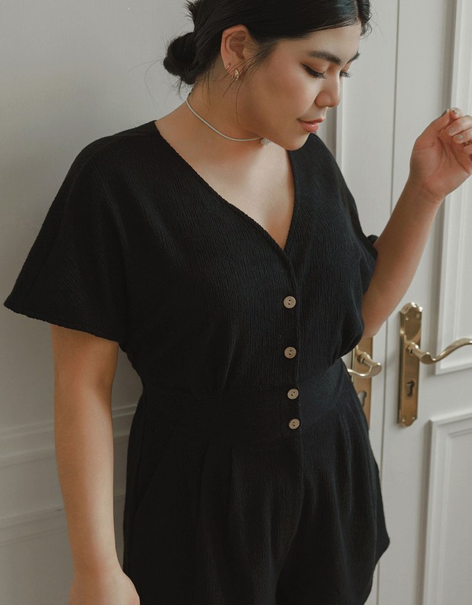 Soft Crinkle Textured V Neck Buttoned Front Jumpsuit