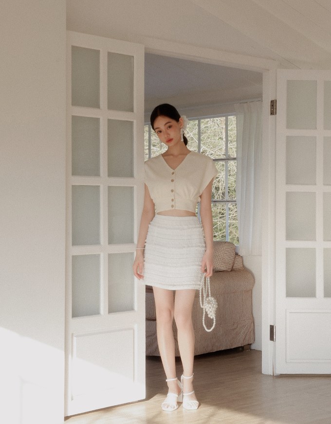 Crinkled Knit Button Front V Neck Top with Cinched Waist Detail