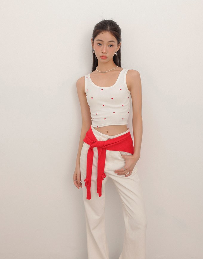 Embroidered Heart Pattern Ribbed Fitted Tank Top