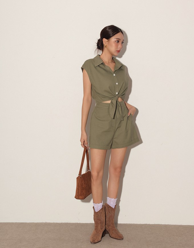 Button Down Collared Front Tie Sleeveless Cropped Shirt Top