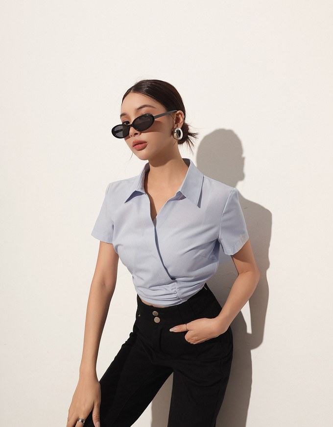 Side Ruched Wrap Crop Shirt with Collar Detail