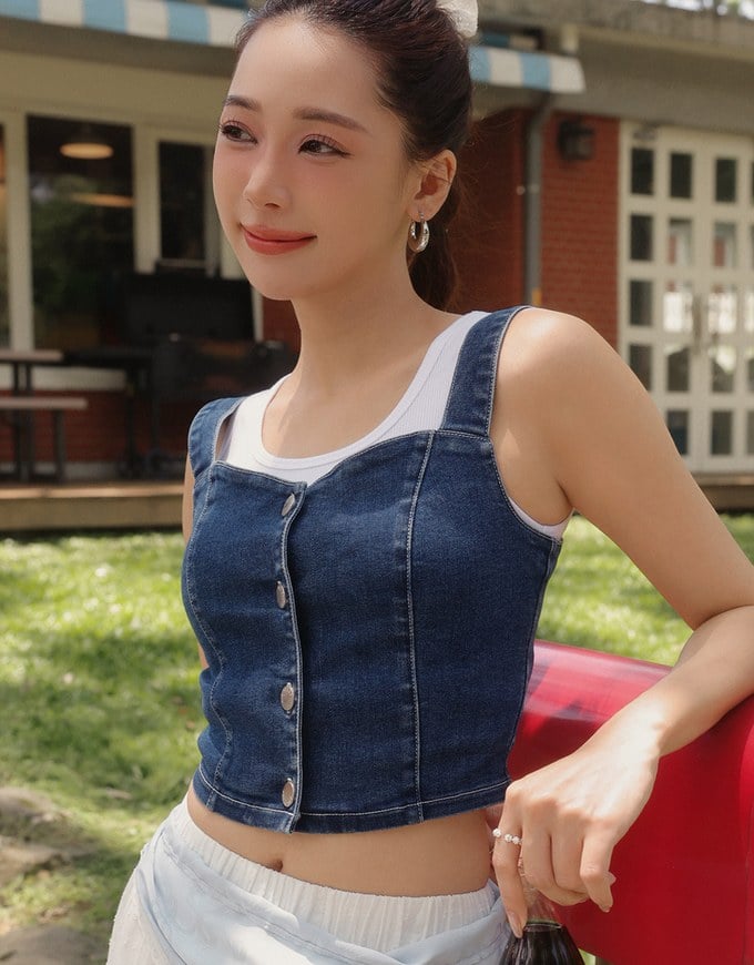 Cooling Jeans Denim Cropped Button Up Top with Stretch Back Detail