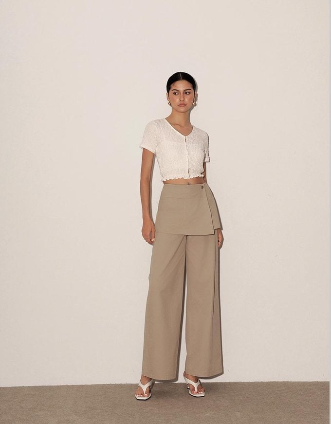 Crinkle Texture Cropped Top with Ruffle Hem