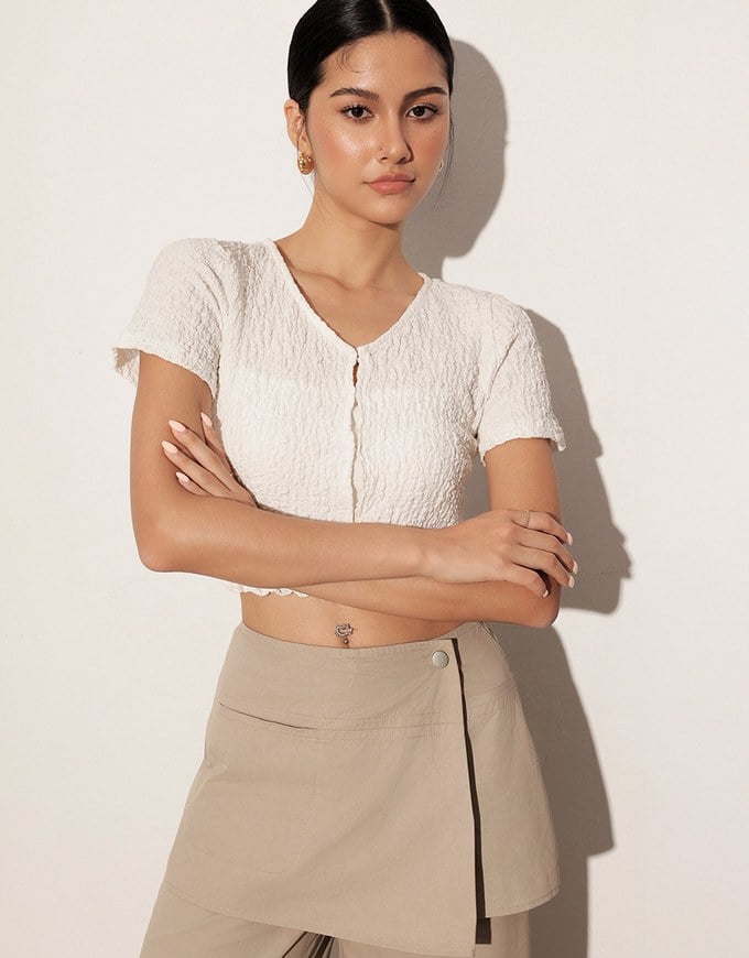Crinkle Texture Cropped Top with Ruffle Hem