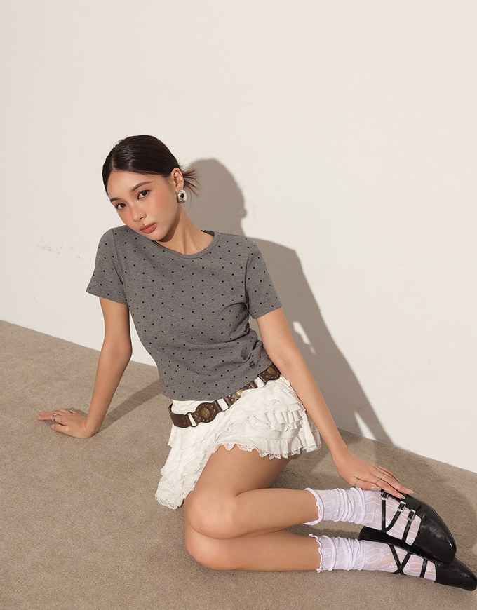 Classic Polka Dot Round Neck Fitted Knit Tee