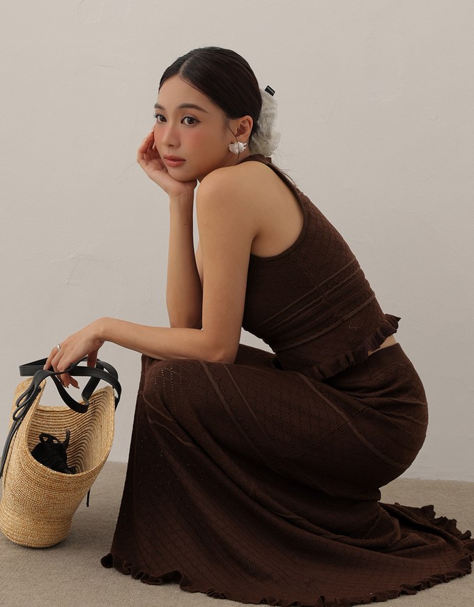 Argyle Textured Knit Flare Maxi Skirt