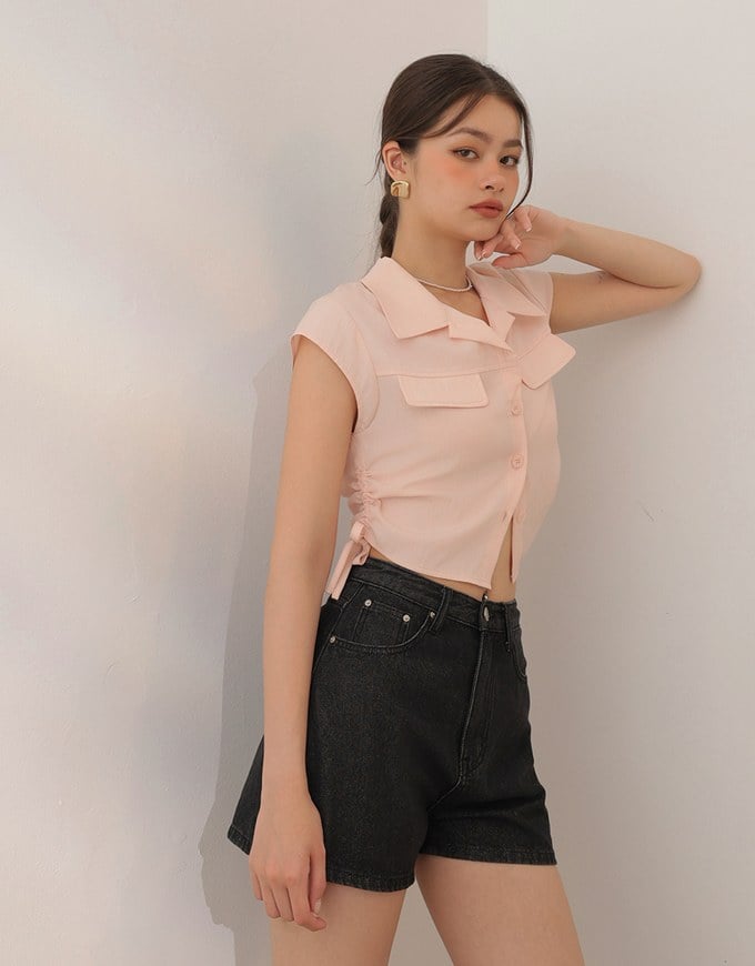 High Waist Washed Jeans Denim Shorts with Pocket Details
