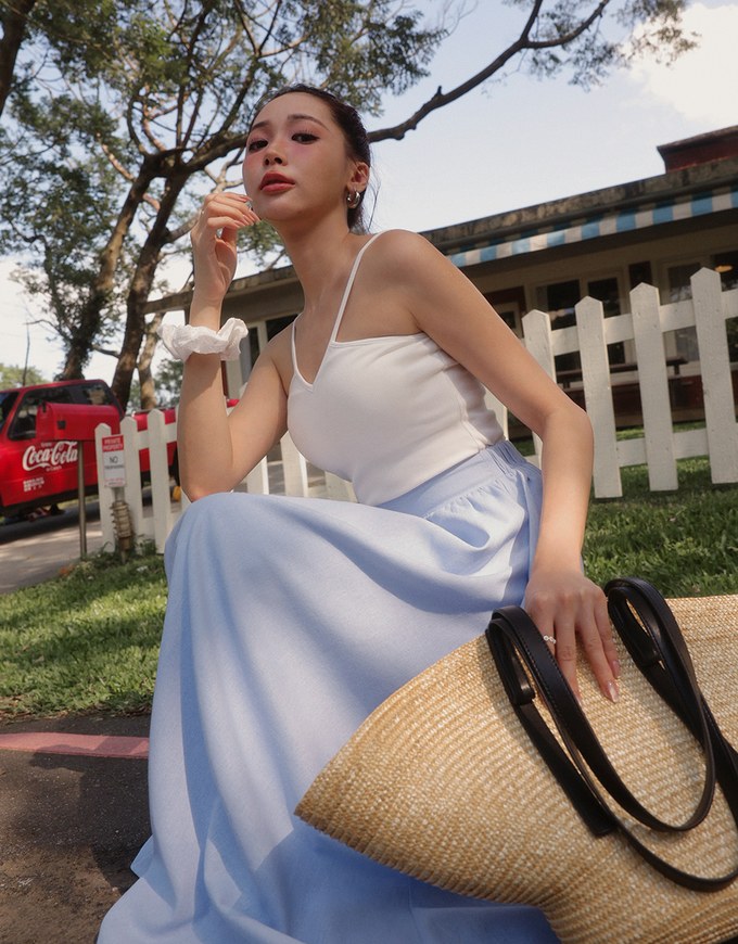 Halter V Neck Spliced Camisole Padded Maxi Dress