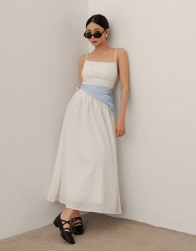 Embossed Texture Cinched Waist Padded Flowy Maxi Dress