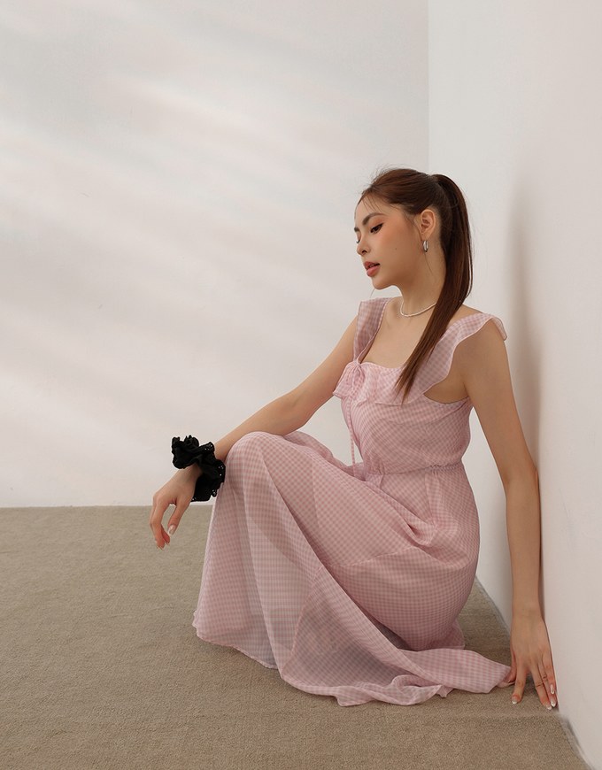 Sheer Ruffle Gingham Sleeveless Padded Maxi Dress