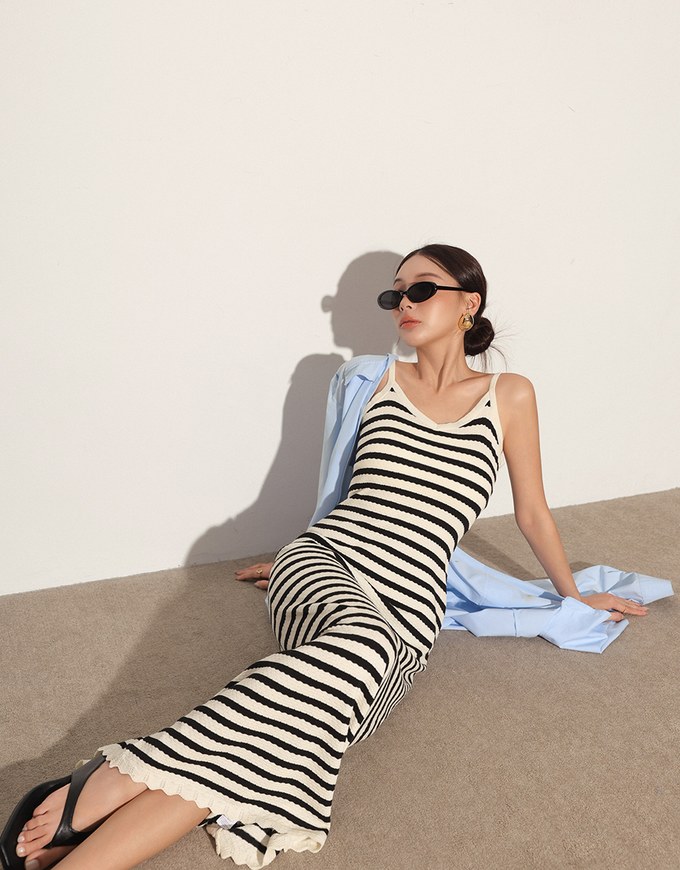 Contrast Trim V Neck Striped Knit Cami Fitted Maxi Dress