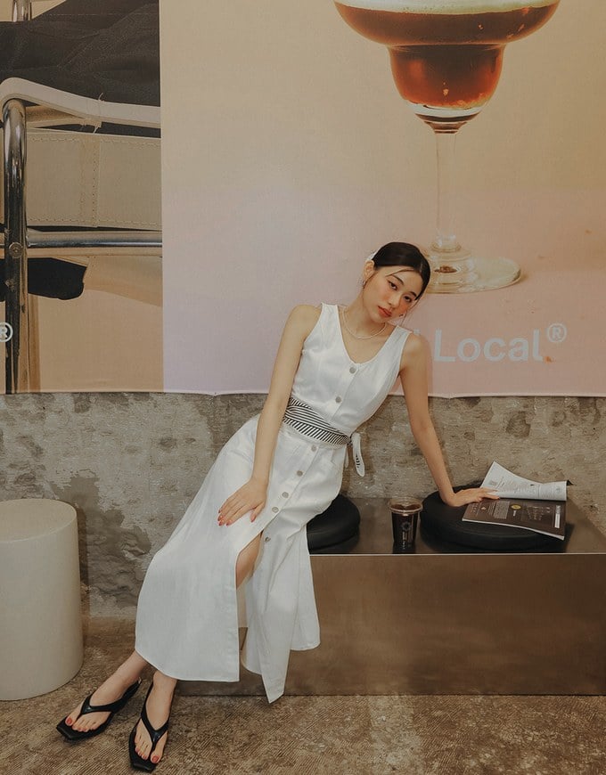Sleeveless Button Front Maxi Dress with Pockets