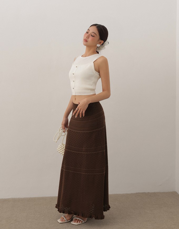 Heart Shaped Button Stretch Ribbed Knit Cami Crop Top