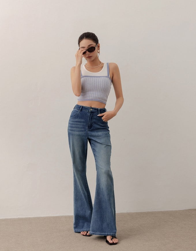 Checkered Texture Adjustable Strap Ribbed Knit Padded Crop Top