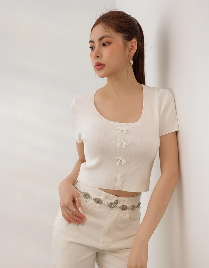 Fitted Knit Crop Top with Ribbon Bow Accent