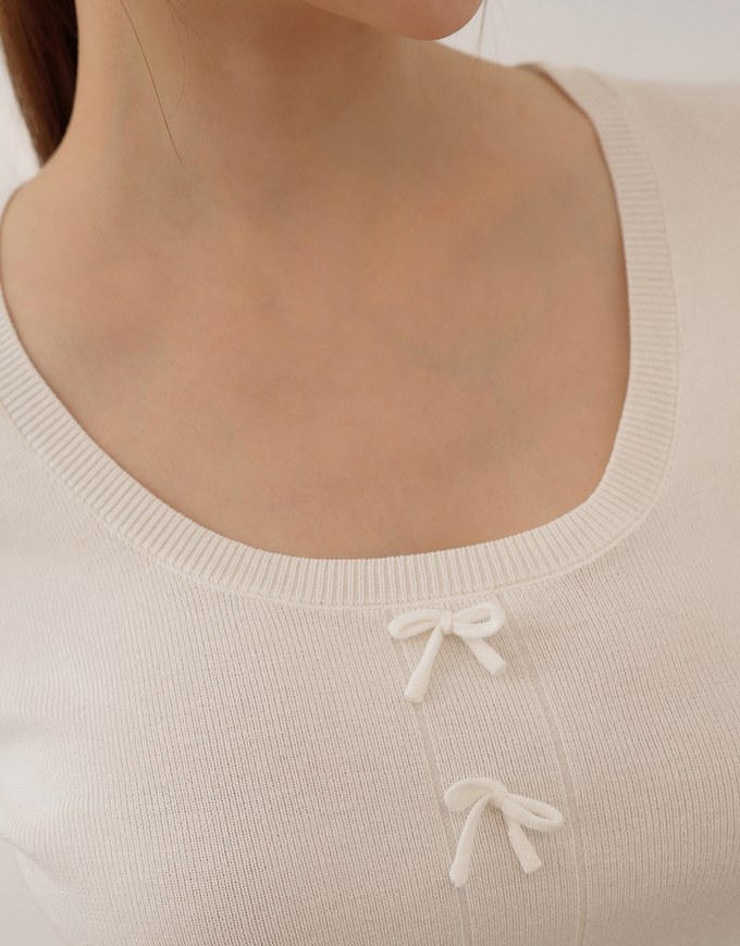 Fitted Knit Crop Top with Ribbon Bow Accent