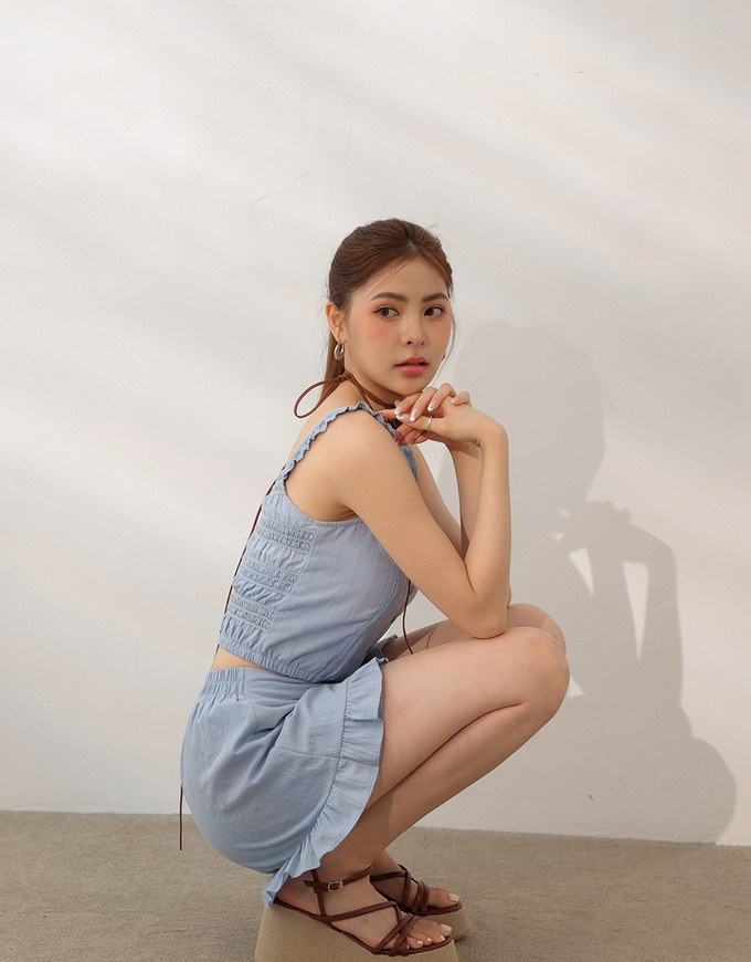 Ruffled Hem Wrap Look Skorts with Pinstripe Texture