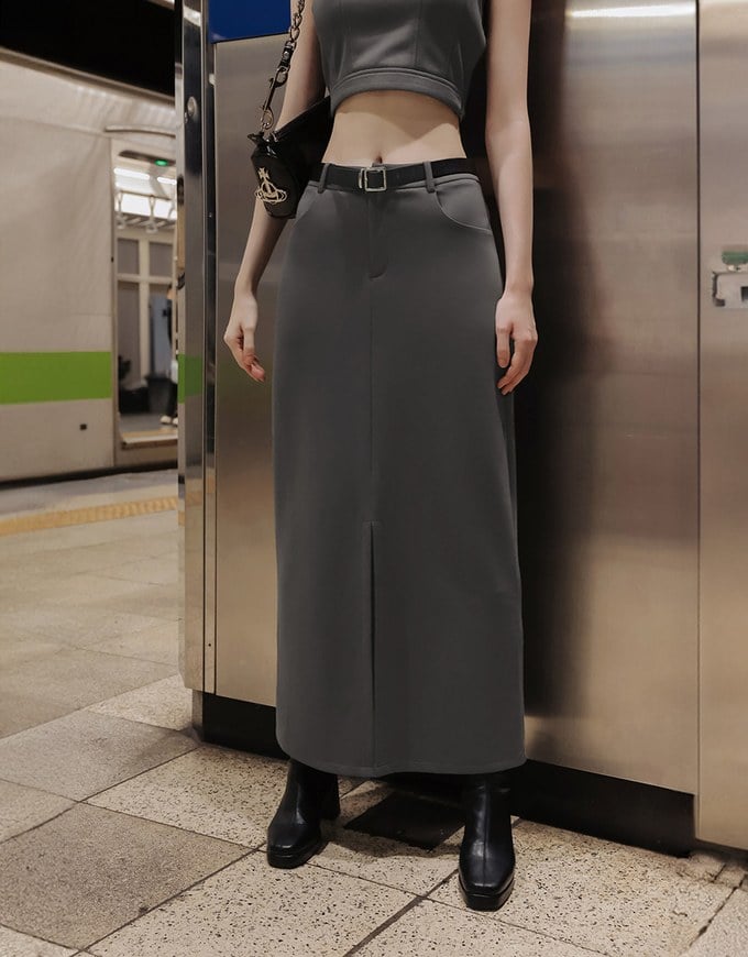 ベルト付きハイウエストスリットロングスカート