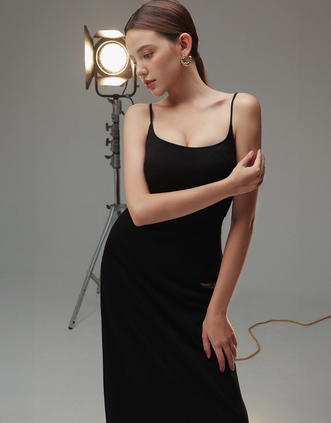 Spaghetti Strap Back Cut Out Padded Cami Maxi Dress