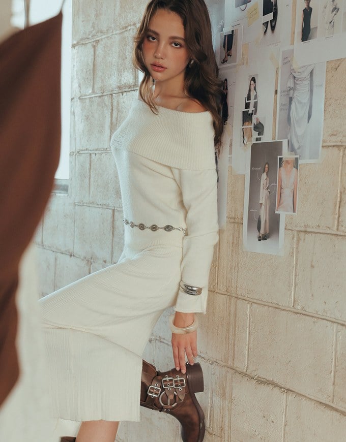 Off Shoulder Folded Collar Long Sleeve Knit Top