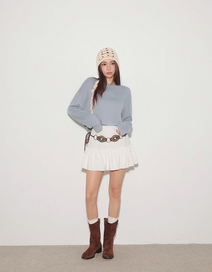 Basic Crew Neck Knit Fitted Long Sleeve Crop Top