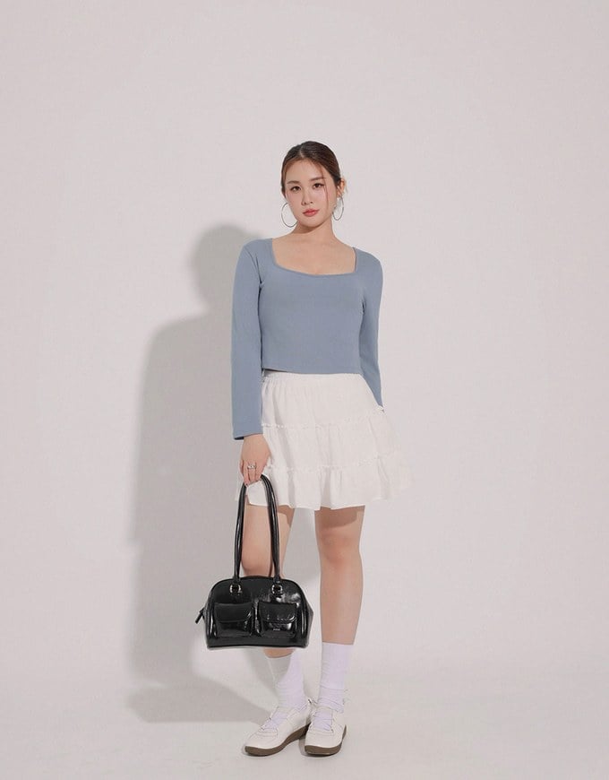 Classic Square Neck Stretch Long Sleeve Crop Top