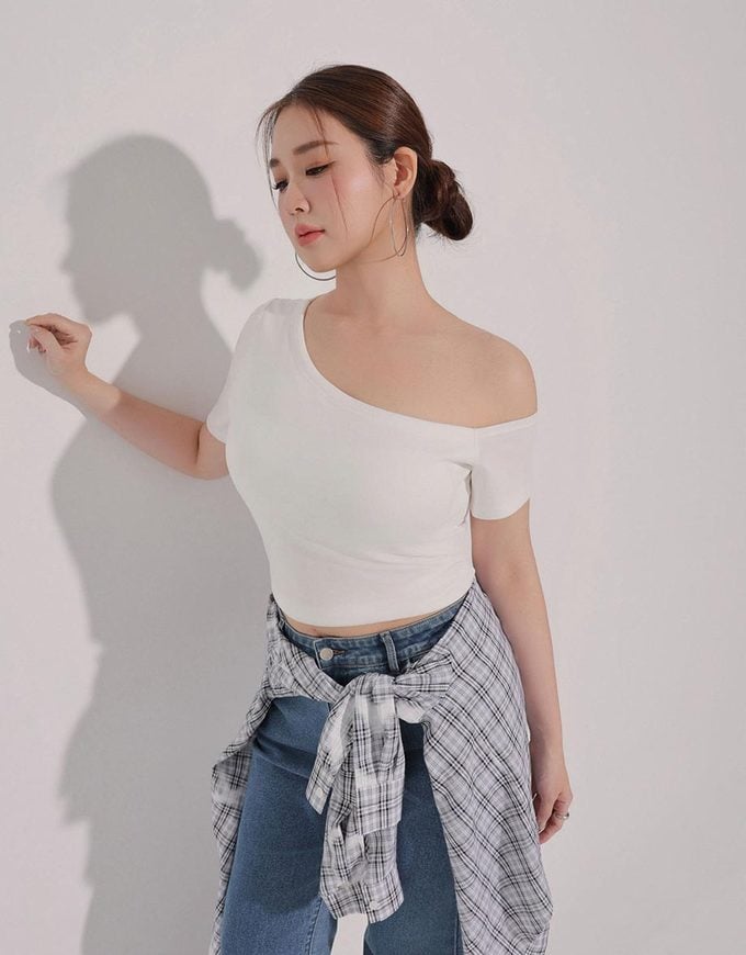 Classic High Waist Frayed Edge Flared Jeans Denim Pants