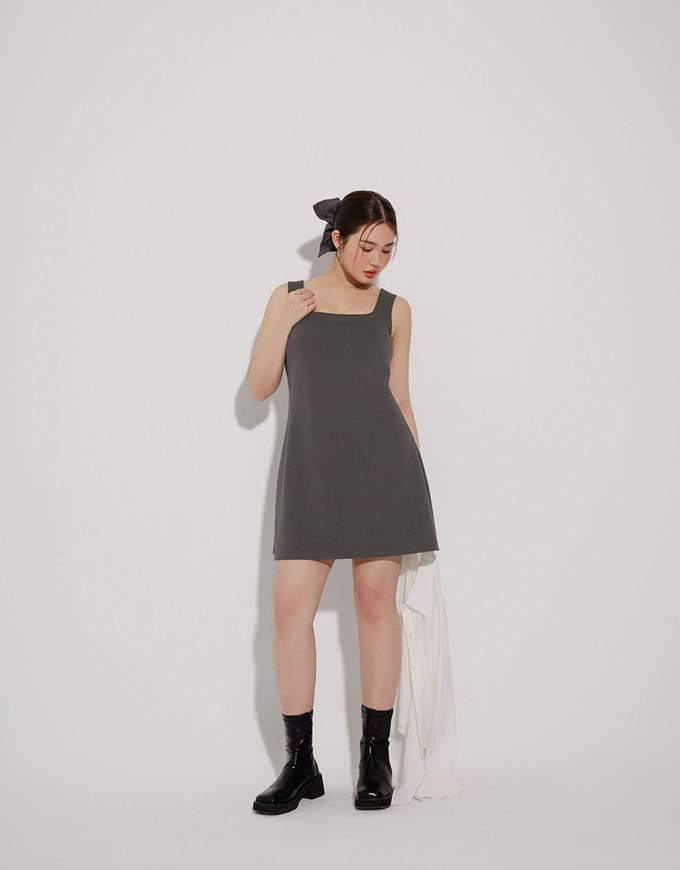 Classic Square Neck Wide Strap Fitted Padded Mini Dress