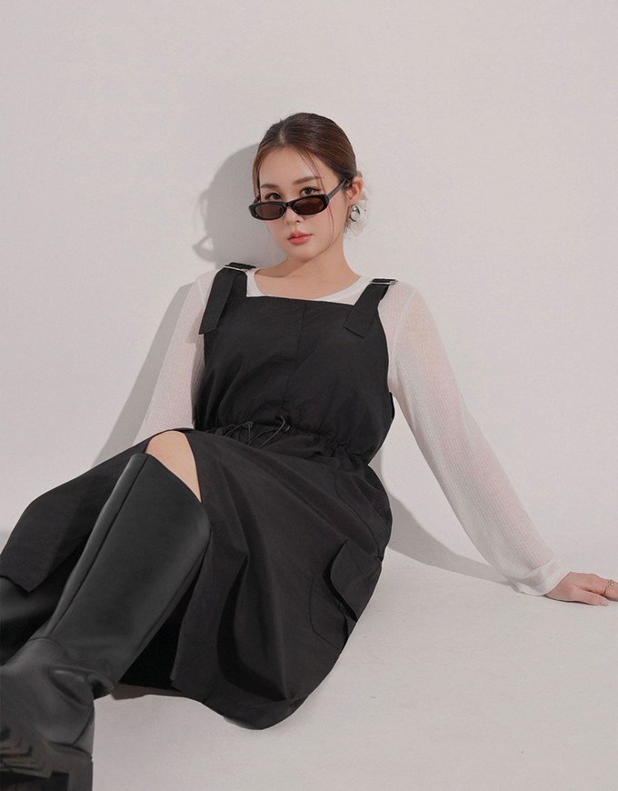 Adjustable Strap Drawstring Waist Cargo Maxi Dress