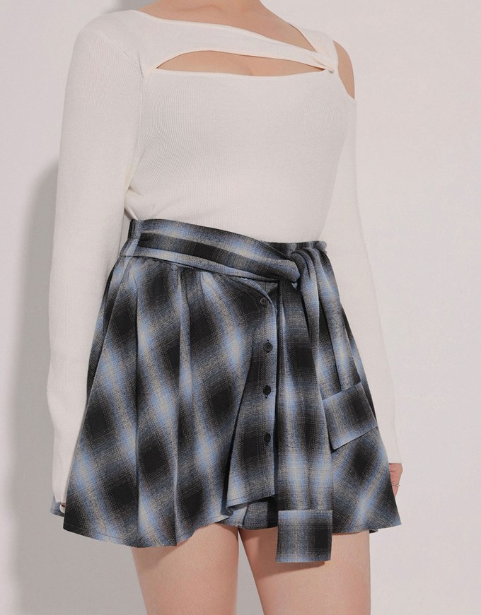 Asymmetrical Cut Out Ribbed Knit Long Sleeve Top