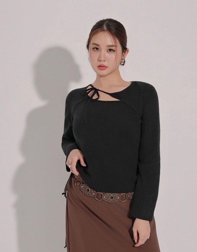 【Ling Cheng Design】Asymmetric Front Tie Knit Long Sleeve Top