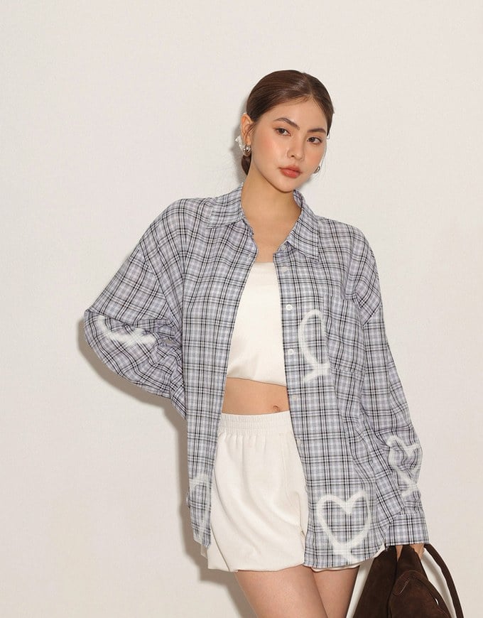 Oversized Graffiti Heart Plaid Long Sleeve Shirt Blouse