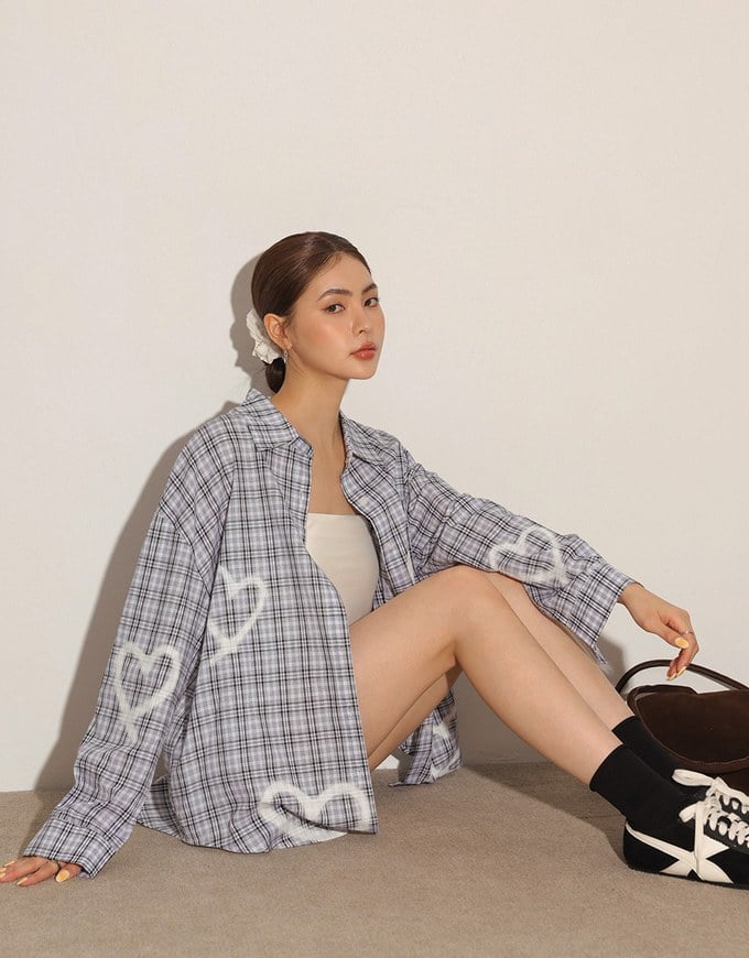 Oversized Graffiti Heart Plaid Long Sleeve Shirt Blouse