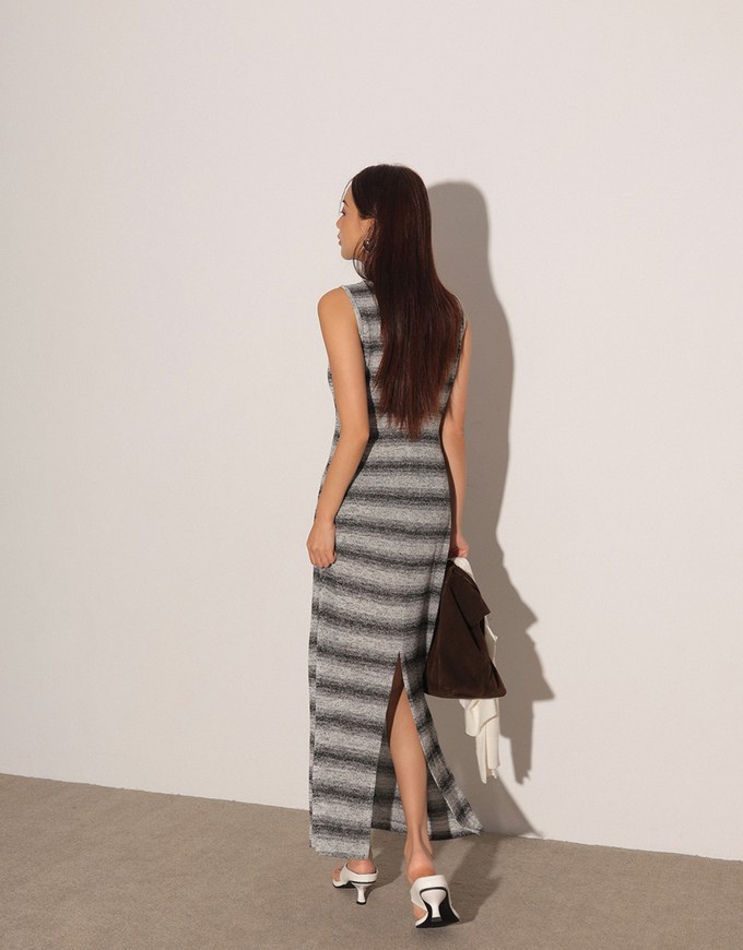 Sleeveless Scoop Neck Striped Knit Bodycon Maxi Dress