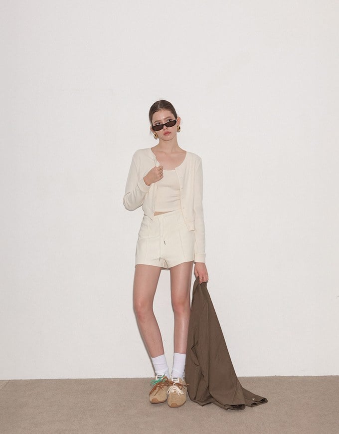 Oversized Lapel Blazer with Patch Pockets Detail