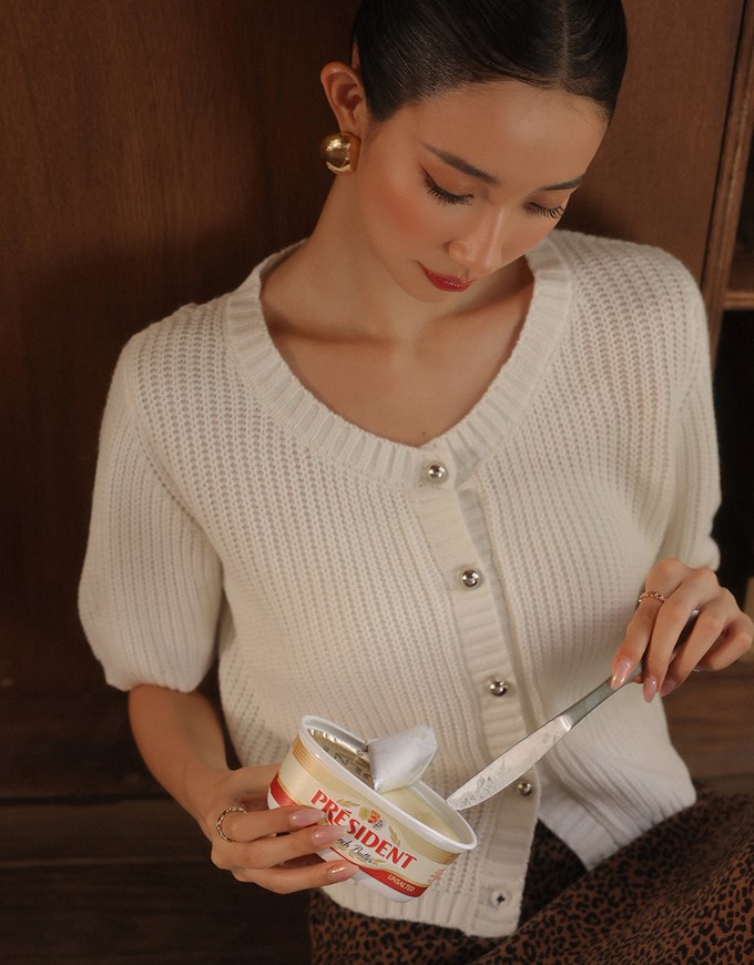 Round Neck Ribbed Knit Button Up Cardigan Top