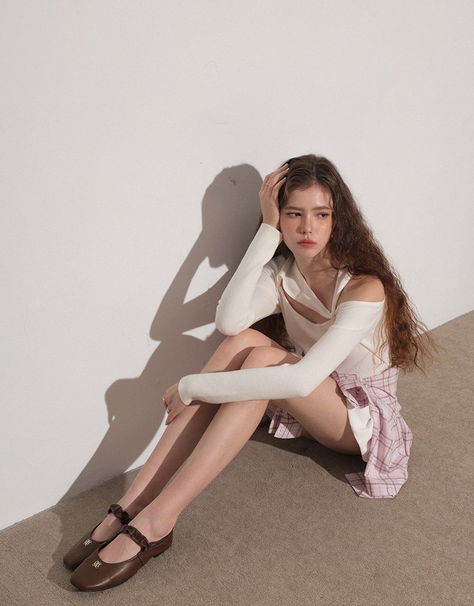 Asymmetrical Cut Out Ribbed Knit Long Sleeve Top