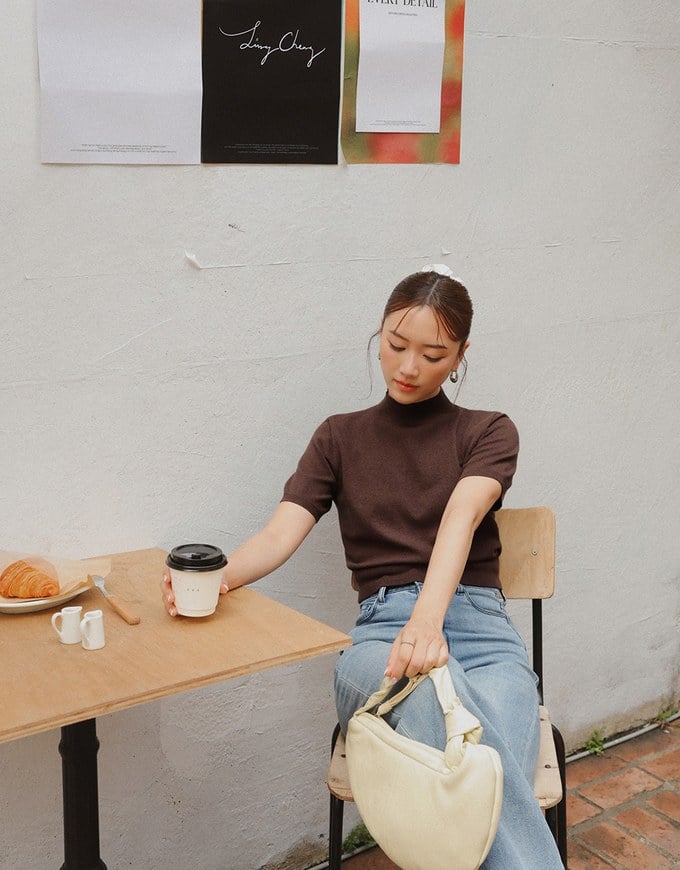 【Ling Cheng Design】Mock Neck Short Sleeve Fitted Ribbed Knit Top