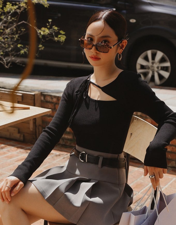 【Ling Cheng Design】Asymmetric Front Tie Knit Long Sleeve Top
