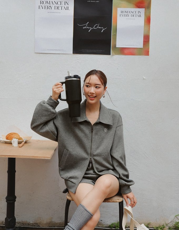 【Ling Cheng Design】Comfy Daily Drawstring Elastic Waist Shorts with Pockets