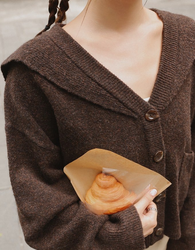 【Ling Cheng Design】Soft Knit Sailor Collar Knit Cardigan with Patch Pockets