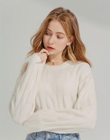 Twist Knitted Cropped Top