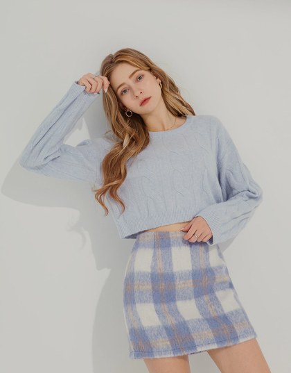 Twist Knitted Cropped Top