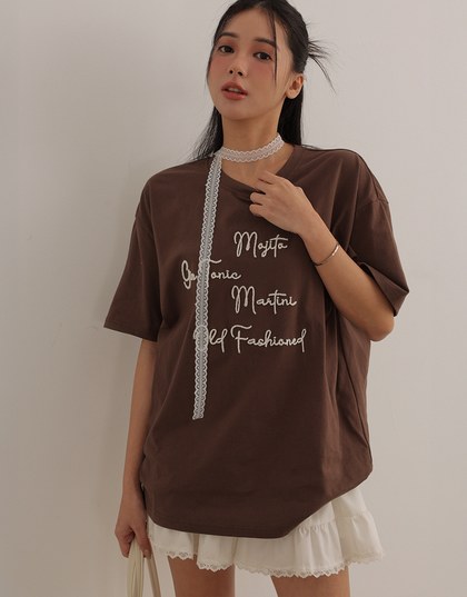 Relaxed Fit Embroidered Lettering Top